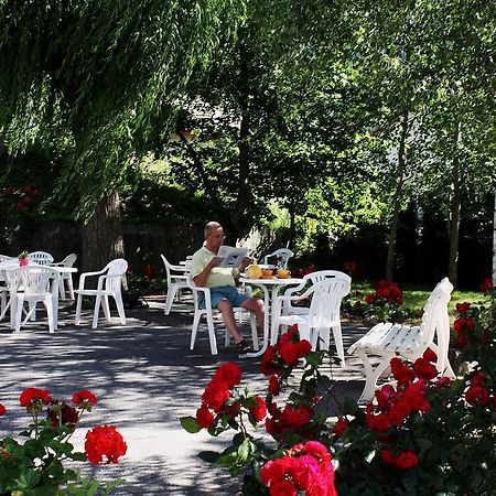 La Bonne Auberge Ризуль Экстерьер фото