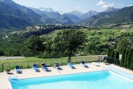 La Bonne Auberge Ризуль Экстерьер фото